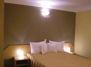 Hotel Apollo 3*