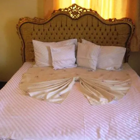 Apollo Hotel